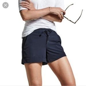 Athleta Midtown Short Navy Size 4